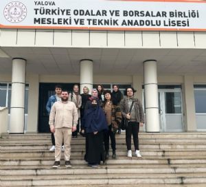 yalova-universitesi-formasyon-ogrencileri-icin-liselerde-ogretmenlik-uygulama-dersleri